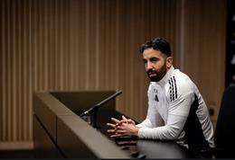 Ruben Amorim cập nhật chấn thương của Bruno Fernandes